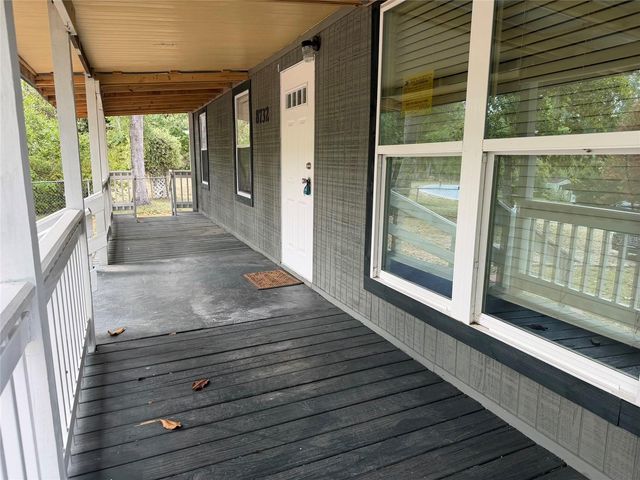 8732 CR 647 S, Bushnell, FL 33513