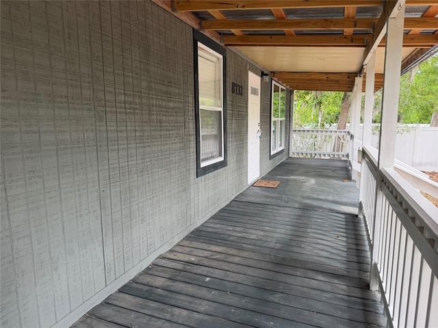 8732 CR 647 S, Bushnell, FL 33513