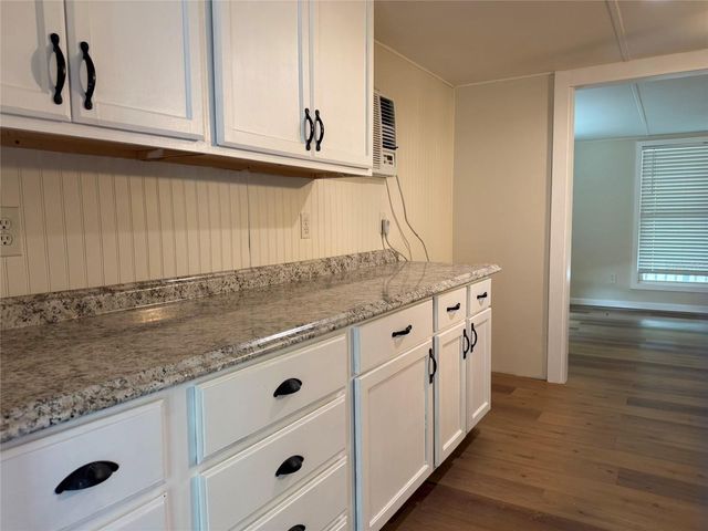 8732 CR 647 S, Bushnell, FL 33513