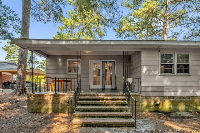 733 Goodyear Drive, Spring Lake, NC 28390