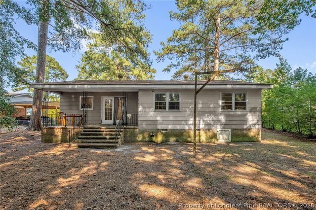 733 Goodyear Drive, Spring Lake, NC 28390