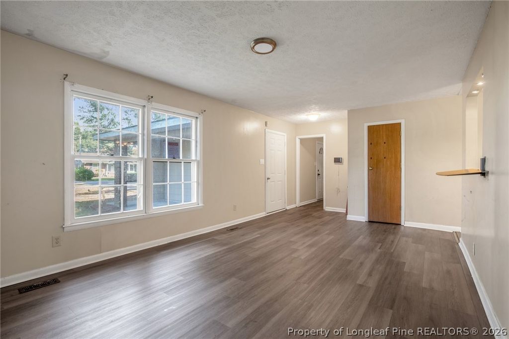 733 Goodyear Drive, Spring Lake, NC 28390 — photo 5