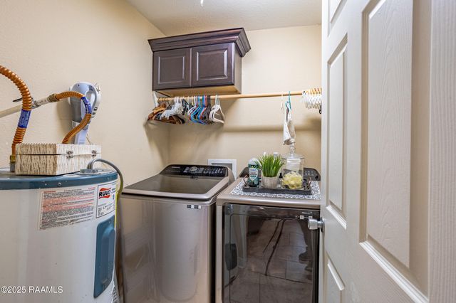 2814 W Willow Street, Scott, LA 70583