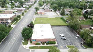 9959 S Roberts Road B, Palos Hills, IL 60465