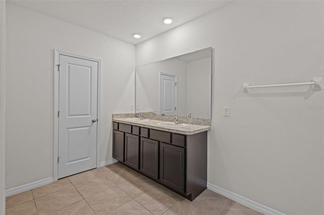10940 TRAILING VINE DRIVE, Tampa, FL 33610