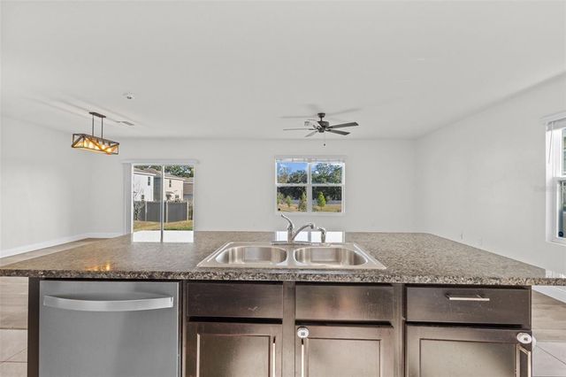 10940 TRAILING VINE DRIVE, Tampa, FL 33610