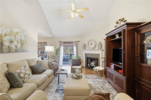 291 Buck SE Boulevard, Calhoun, GA 30701