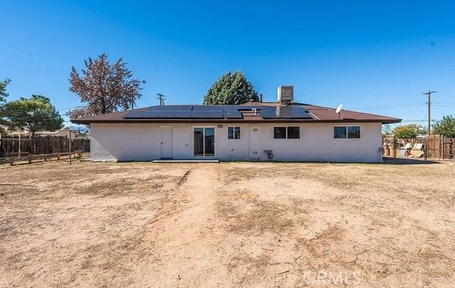 9925 Redwood, Hesperia, CA 92345
