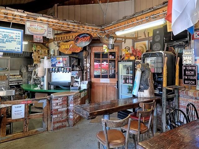 22990 Santa Cruz Highway 17, Los Gatos, CA 95033