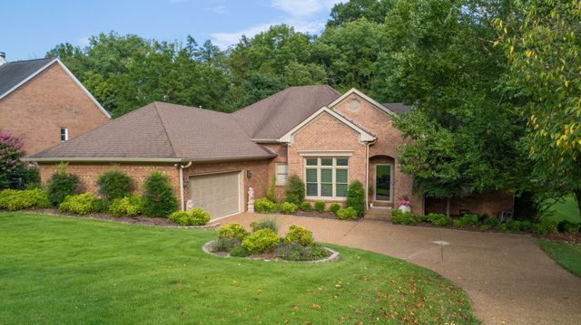 1124 Kimberly Dr, Goodlettsville, TN 37072