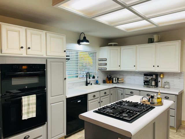 3722 W Paradise Avenue, Visalia, CA 93277