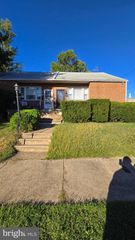 653 KERPER ST, Philadelphia, PA 19111