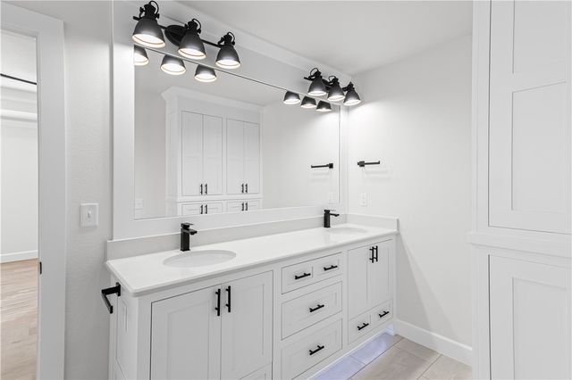 701 Bronco Street, Centerton, AR 72719