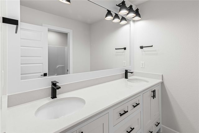 701 Bronco Street, Centerton, AR 72719