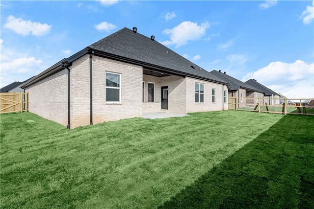 701 Bronco Street, Centerton, AR 72719