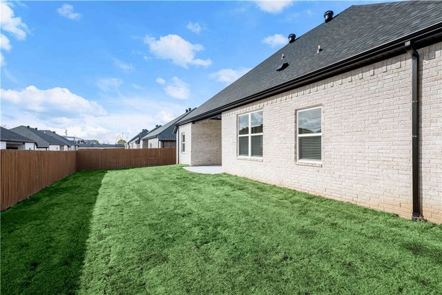 701 Bronco Street, Centerton, AR 72719