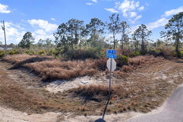 CORNER LOT, Lehigh Acres, FL 33972