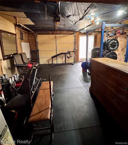 324 E Center Street, Petersburg, MI 49270