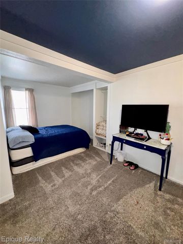 324 E Center Street, Petersburg, MI 49270