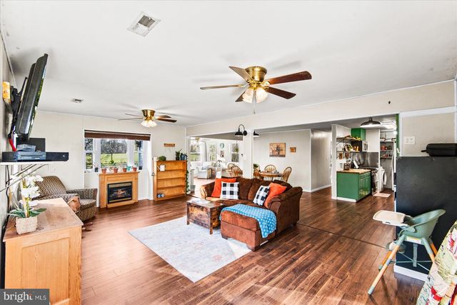 23165 FORK BRIDGE RD, Milford, VA 22514