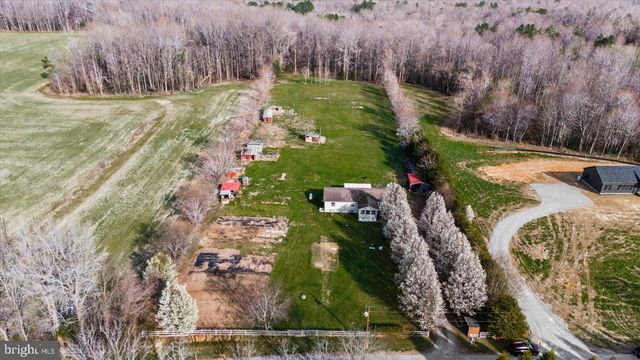 23165 FORK BRIDGE RD, Milford, VA 22514