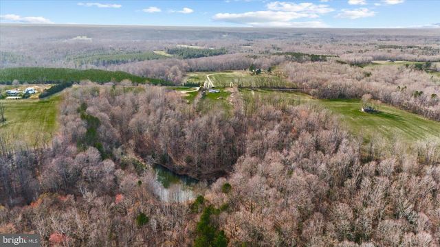 23165 FORK BRIDGE RD, Milford, VA 22514