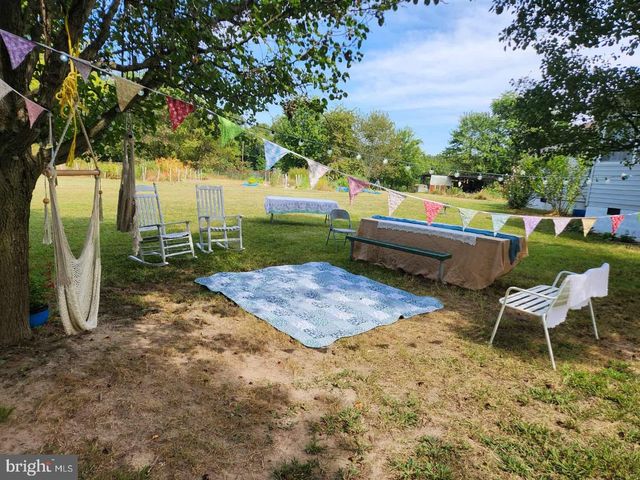 23165 FORK BRIDGE RD, Milford, VA 22514