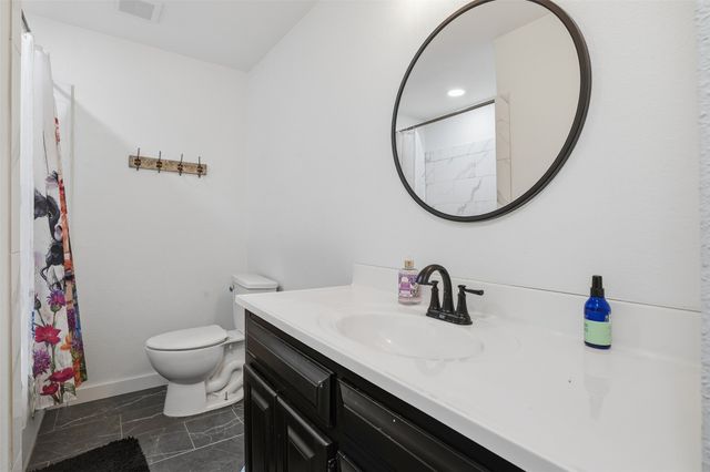 414 Fannin Street, Millsap, TX 76066