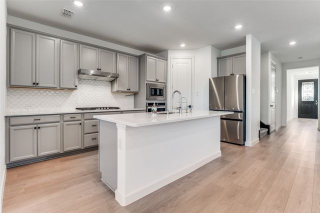 2625 Toledo Drive, Irving, TX 75062