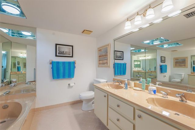 7200 Radice Ct 705, Lauderhill, FL 33319