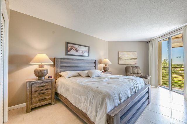 7200 Radice Ct 705, Lauderhill, FL 33319