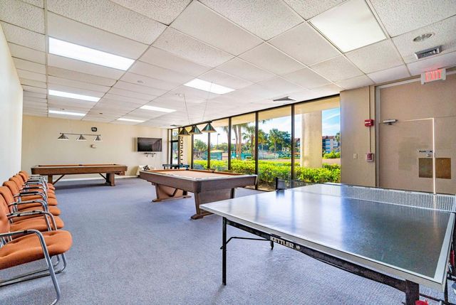 7200 Radice Ct 705, Lauderhill, FL 33319