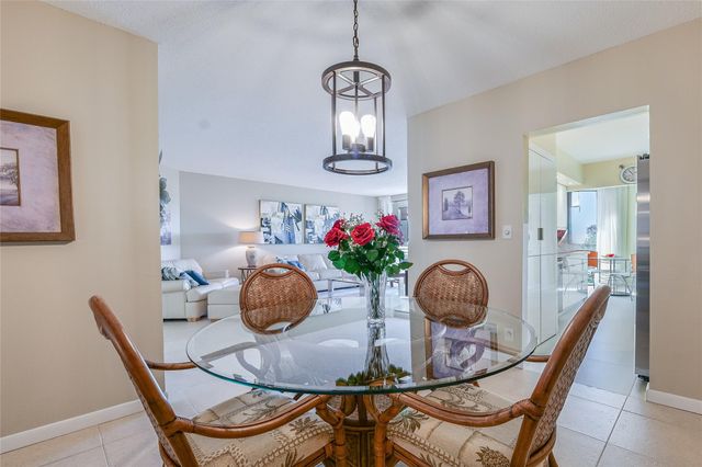 7200 Radice Ct 705, Lauderhill, FL 33319