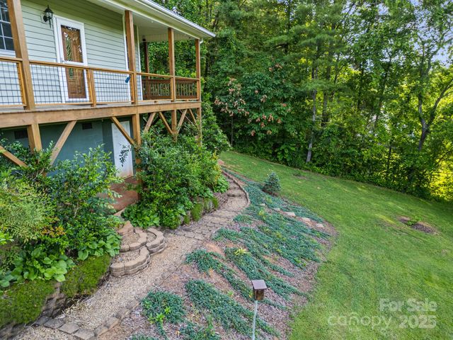 109 Southwoods Drive, Weaverville, NC 28787