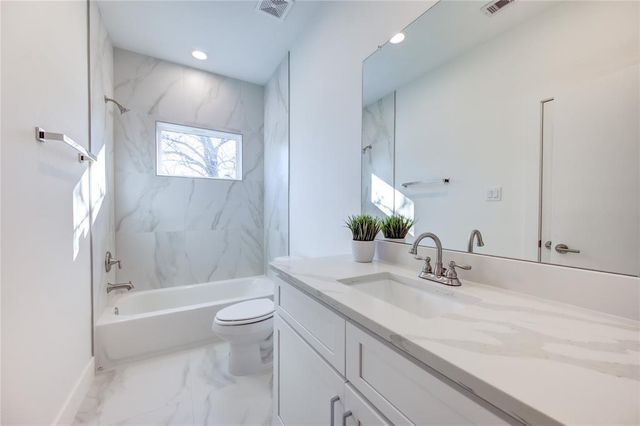 847 Rachel Street E, Houston, TX 77091