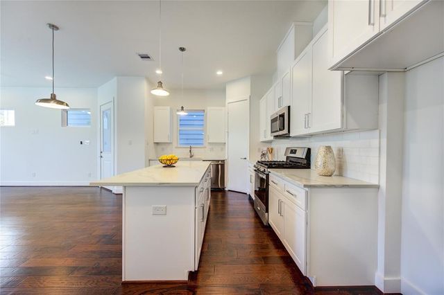 847 Rachel Street E, Houston, TX 77091