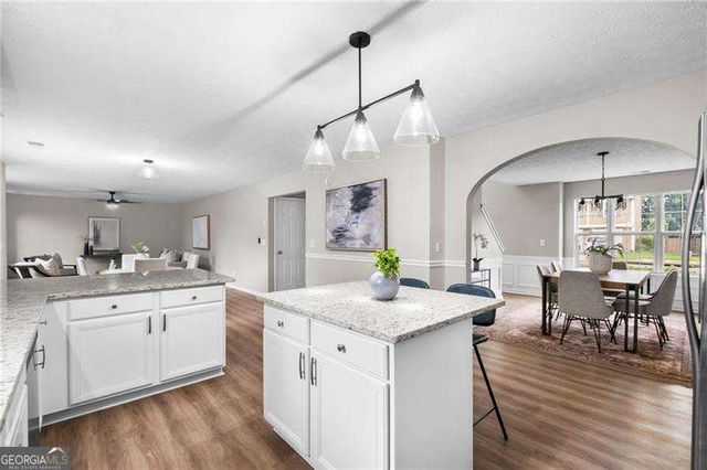 5077 Newpark Drive NW, Acworth, GA 30101