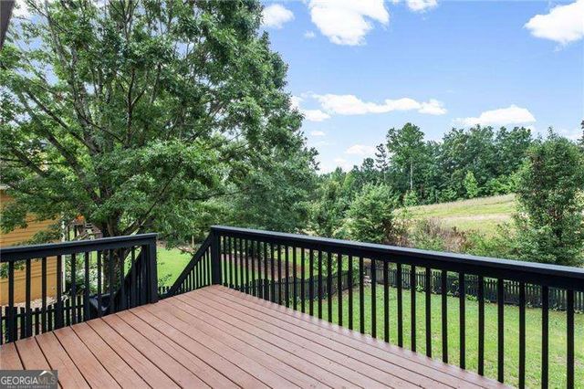 5077 Newpark Drive NW, Acworth, GA 30101