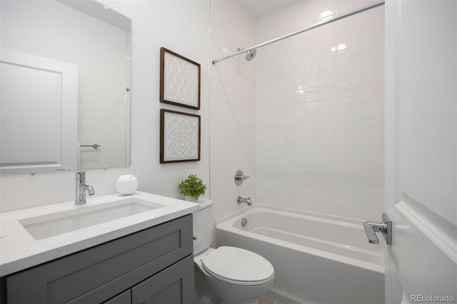 8406 W 52nd Avenue, Arvada, CO 80002