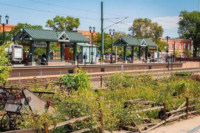 8406 W 52nd Avenue, Arvada, CO 80002