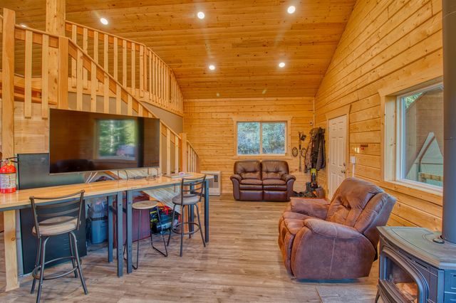 1614 SNOWBASIN ROAD, Fairbanks, AK 99709