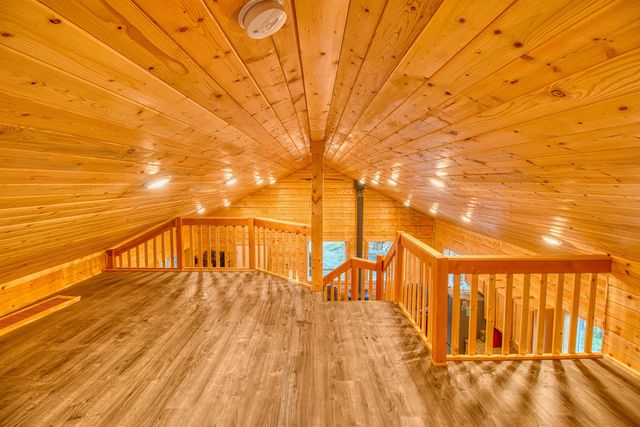 1614 SNOWBASIN ROAD, Fairbanks, AK 99709