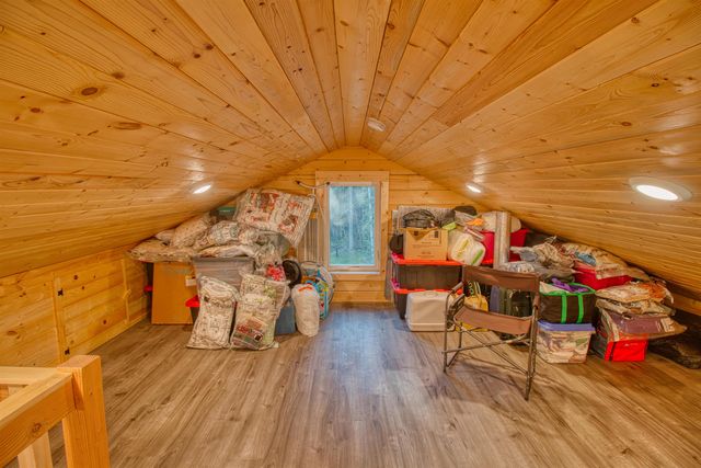 1614 SNOWBASIN ROAD, Fairbanks, AK 99709