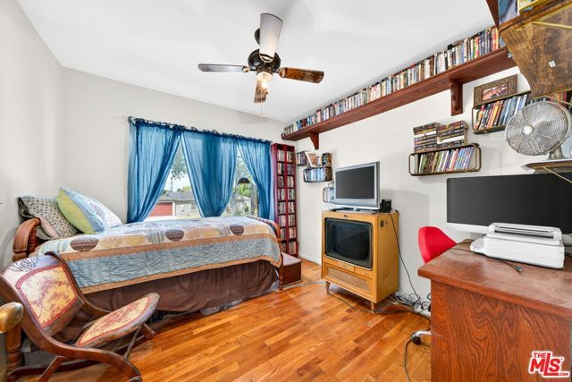 10796 Galvin Street, Culver City, CA 90230