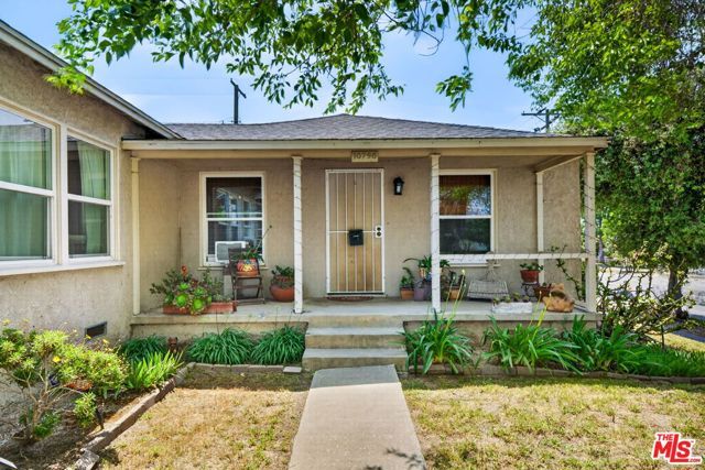 10796 Galvin Street, Culver City, CA 90230