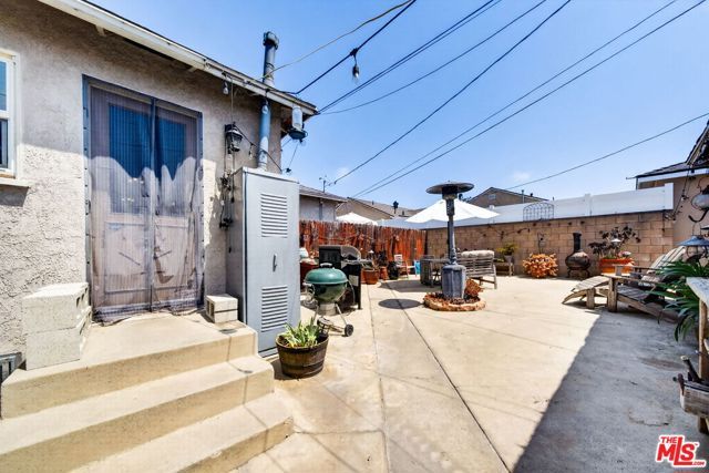 10796 Galvin Street, Culver City, CA 90230