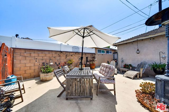 10796 Galvin Street, Culver City, CA 90230