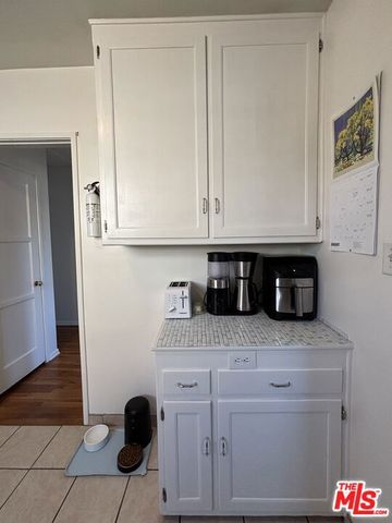 10796 Galvin Street, Culver City, CA 90230
