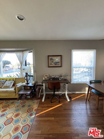 10796 Galvin Street, Culver City, CA 90230