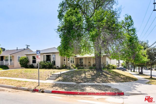 10796 Galvin Street, Culver City, CA 90230